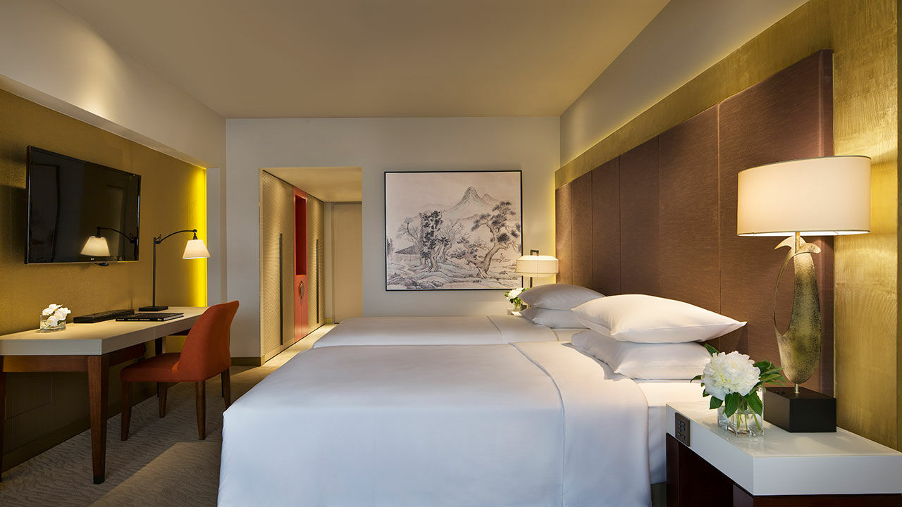 Grand Hyatt Khách sạn 5*